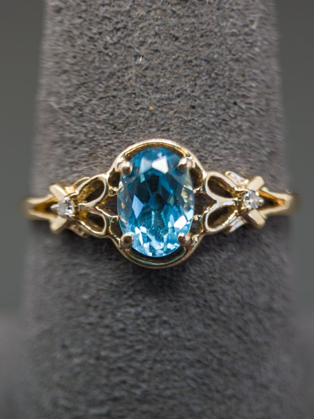 14k Gold Oval Blue Topaz Ring with Diamond Accents - Picture 14 of 16